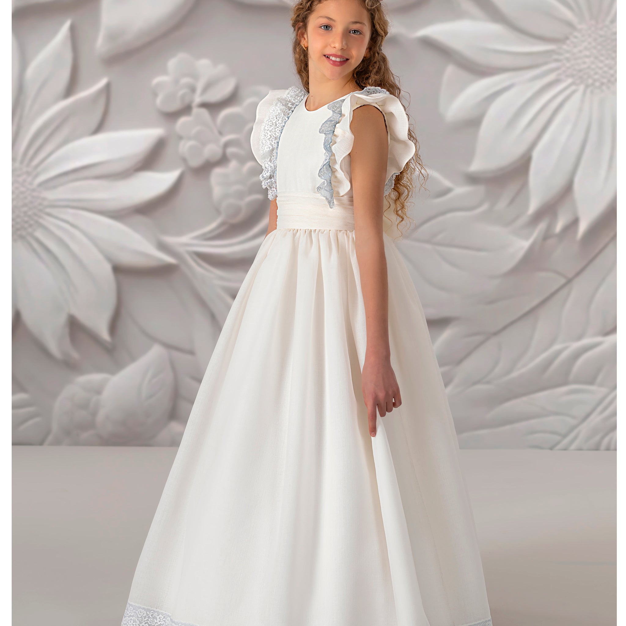 First Communion Dress Model 5811: Romance and Elegance in Light Ivory