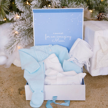 GIFT BOX White Pima Cotton Romper with Light Blue Embroidered Neckline + Matching Knit Bib & Blanket Set