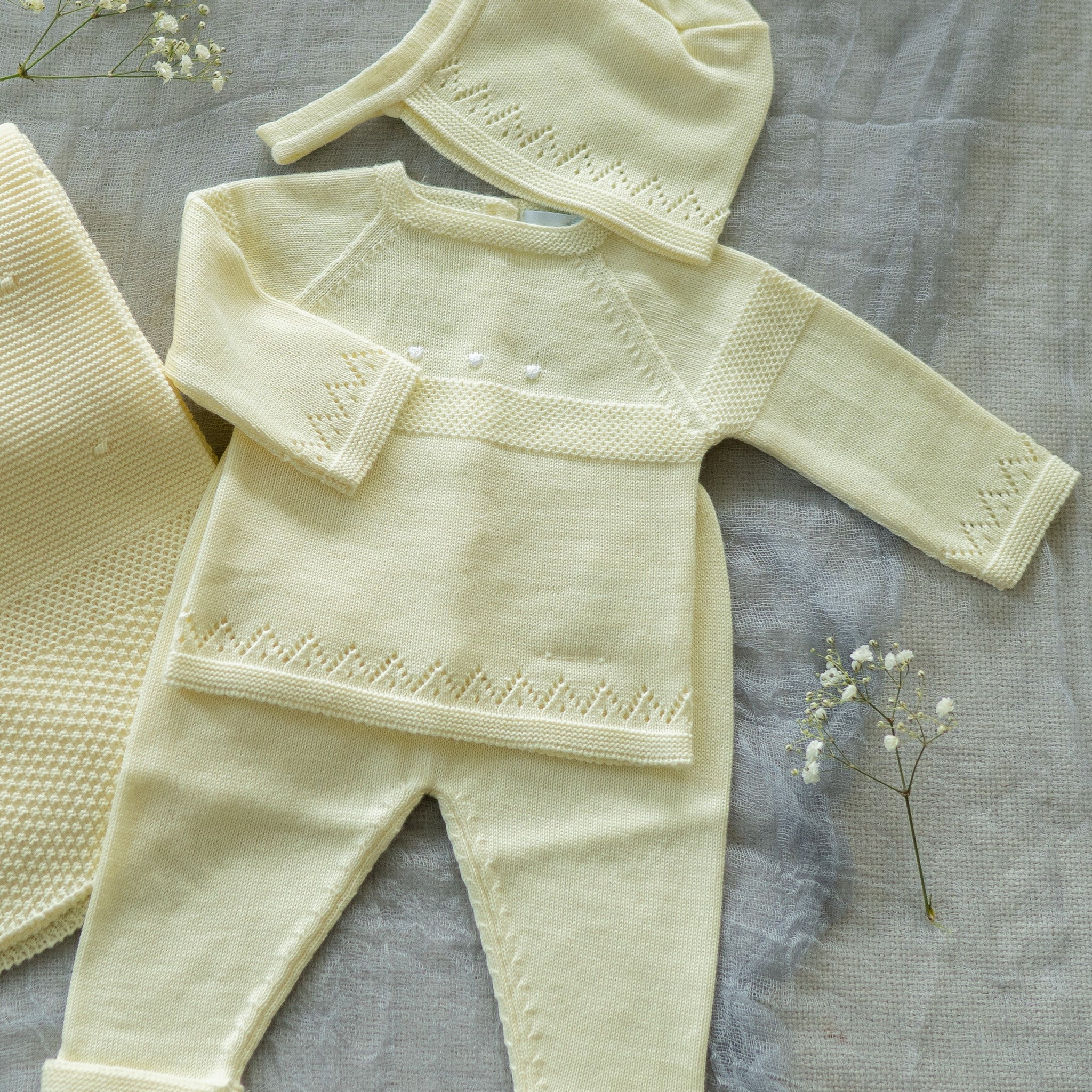 Little Nest – Knit 3-piece baby set #C6012