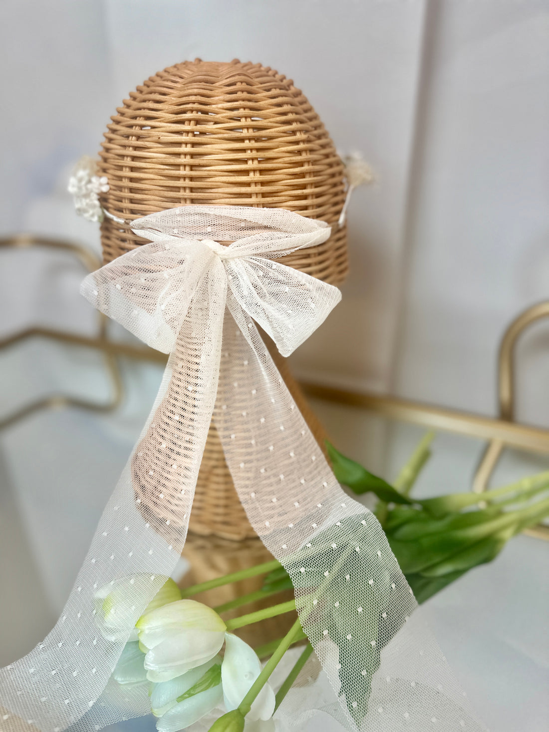 SYNTHETIC FLOWER CROWN WITH FOLIAGE