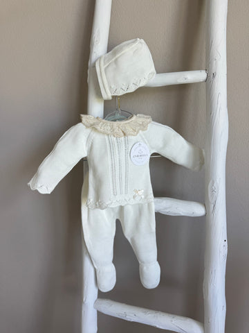 Snuggle & Ruffles Knit Baby Set – 3 Pieces #C4013