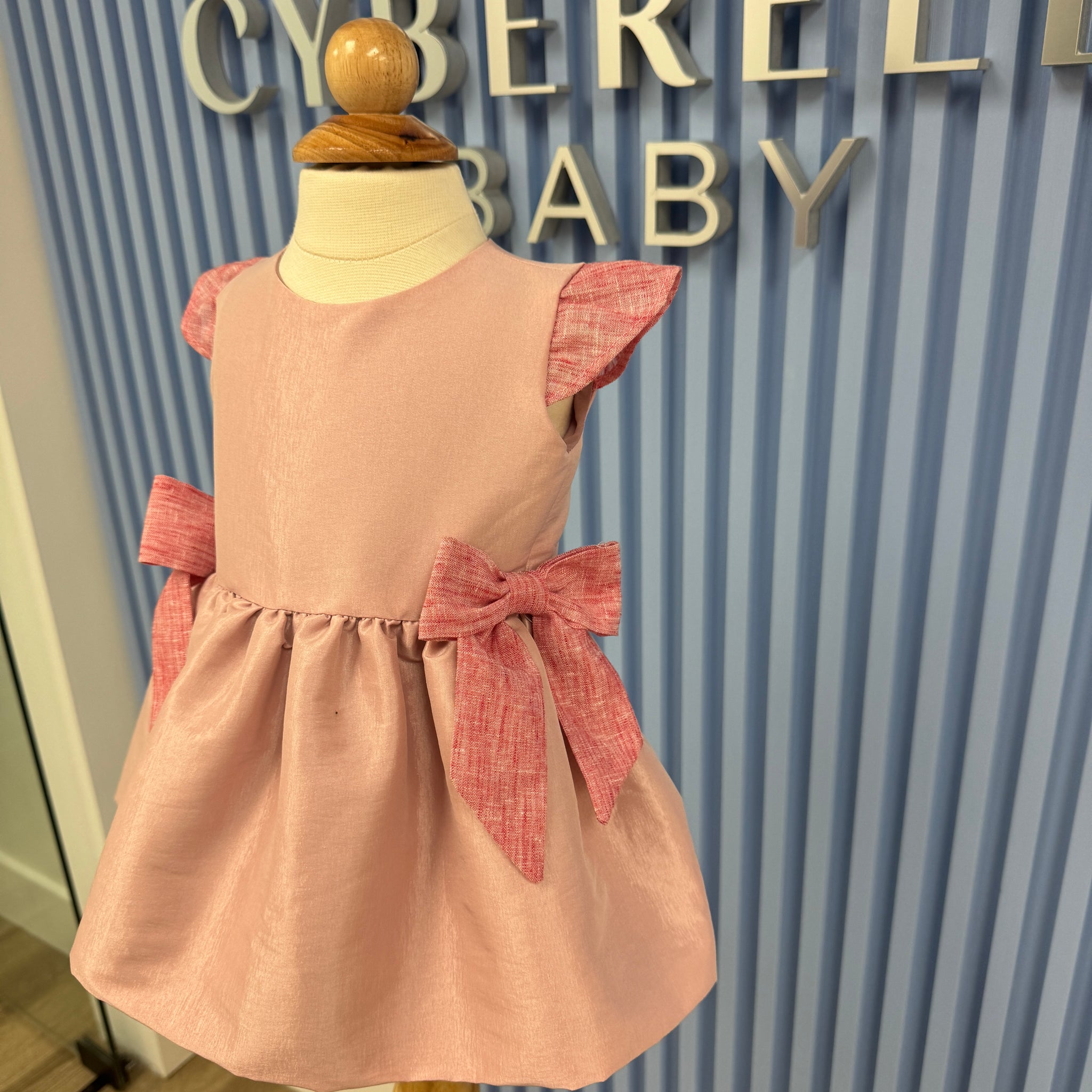 Baby Girl Pink Dress with Red Bow Accents – Van001