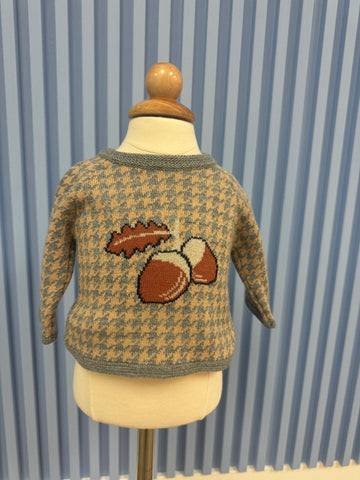 Cozy Chic: Beige & Gray Sweater with Chestnut Touch