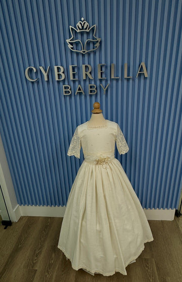 First Communion Dress Model 5807 – Timeless Elegance in ivory