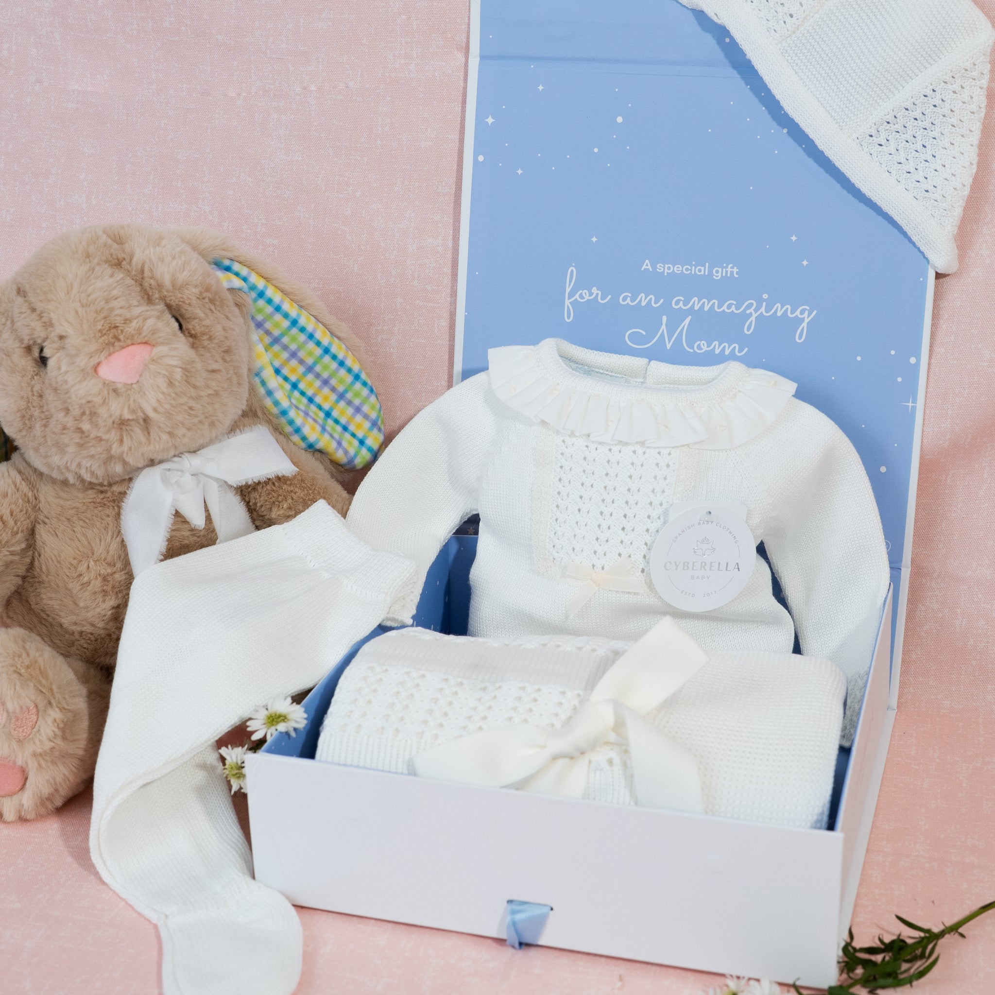 Cream Puff Gift Box- 4 piece knitted baby set # 9618G/ PO100
