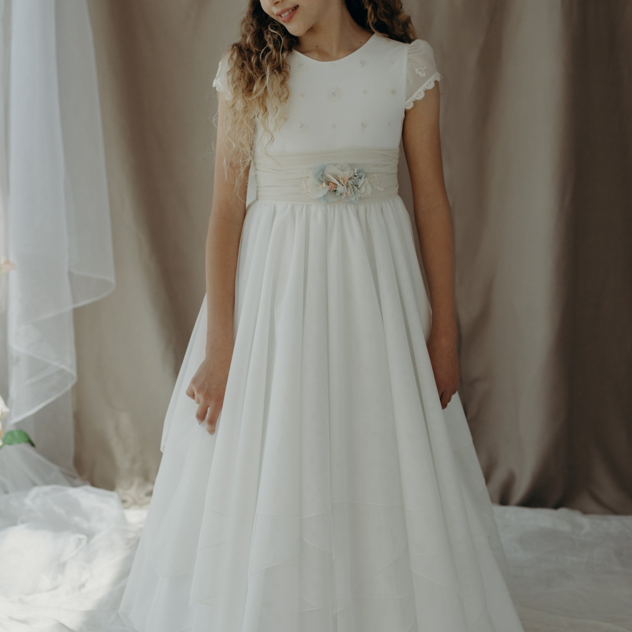 First Communion Dress Model 5617: Elegance and Fantasy in Natural White