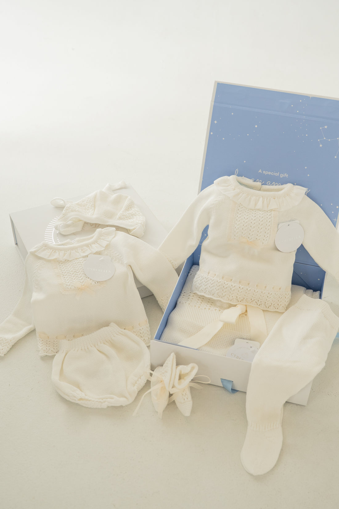 Cream Puff- 7 piece Newborn Gift Set #9618G/ #9639/ #PO100